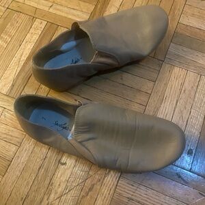 Genuine Ladies Tan real Leather Slip-On dance Shoes